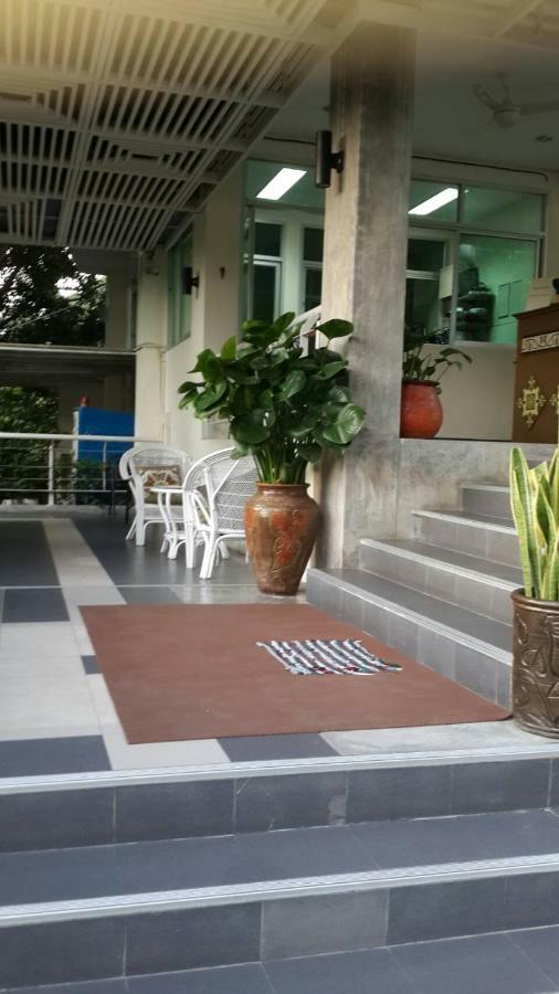 Pearl@Hua Hin Hotel Exterior foto